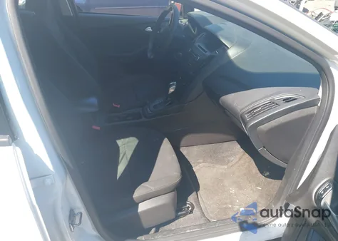 2016 Ford Focus Se из США, поврежденный, VIN 1FADP3F21GL247873